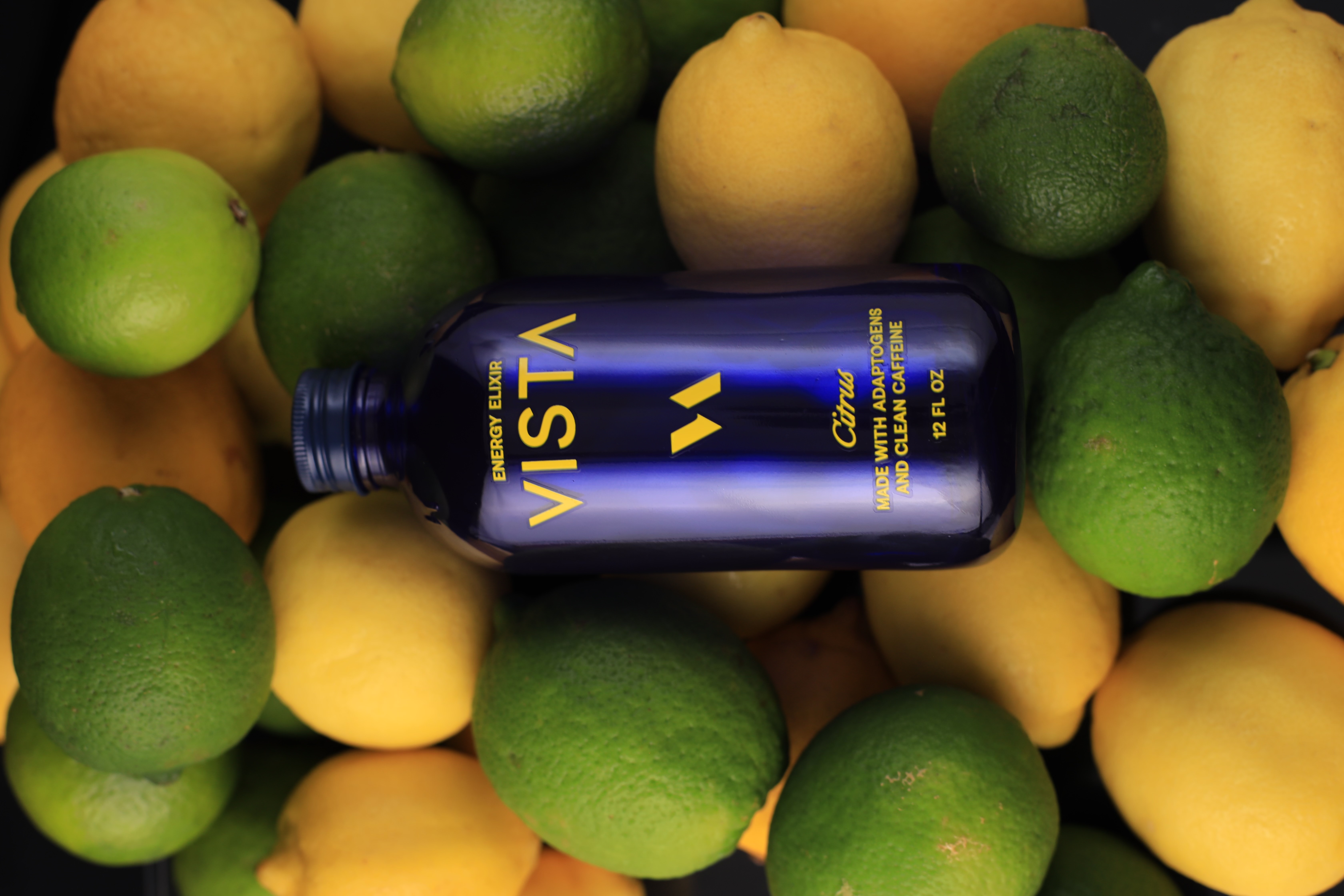 Vista bottle with citrus